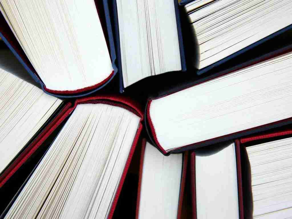 illum e -English, Humanities and GP tuition