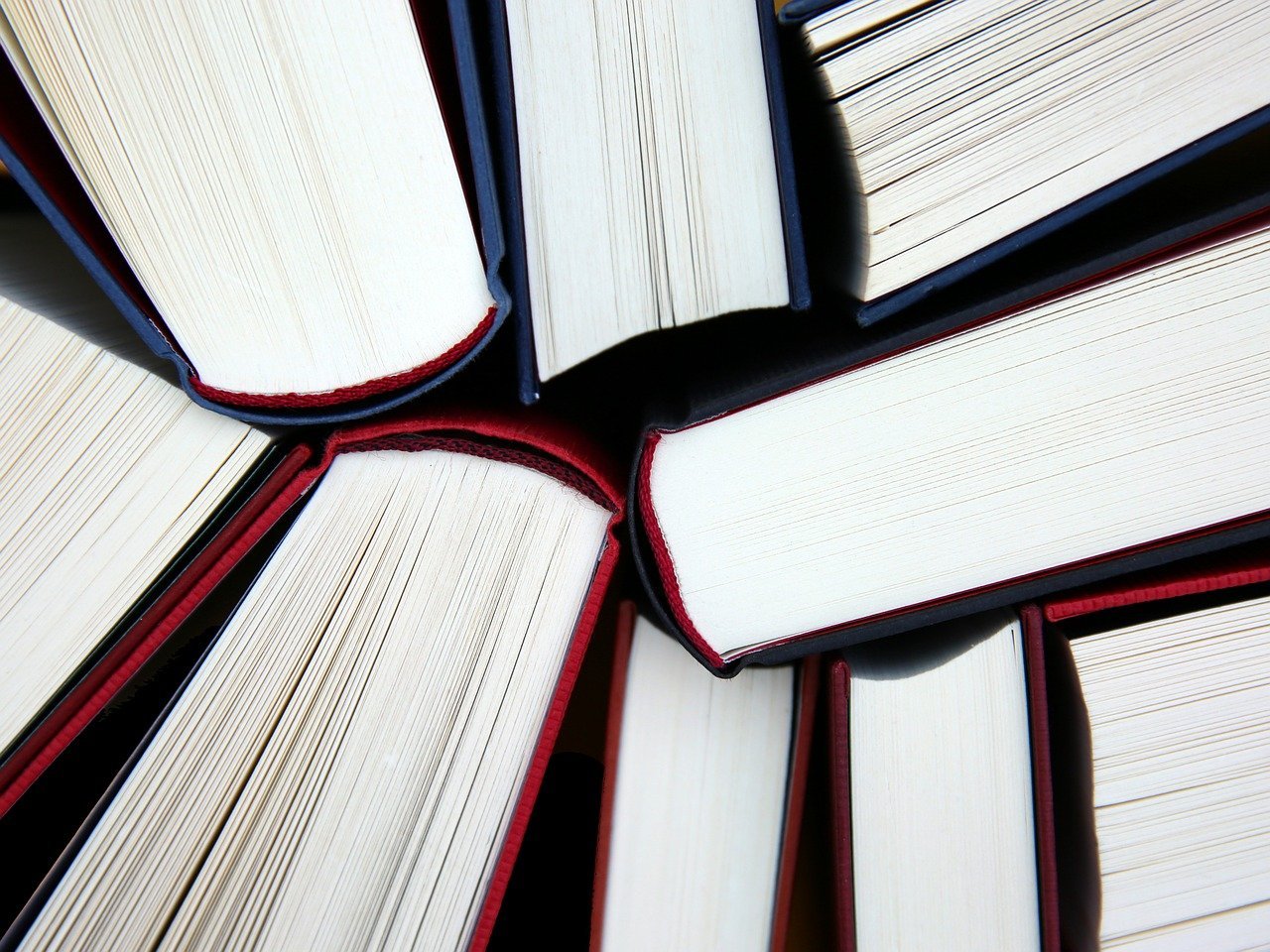illum e -English, Humanities and GP tuition